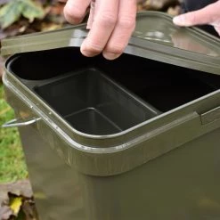 Hot Sale 😍 Trakker 17L Heavy Duty Cuvette Buckets & Riddles ✨ -Trakker Sales Shop trakker 17l heavy duty cuvette 9