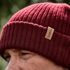 Budget ✔️ Trakker Plum Beanie Clothing 🛒 -Trakker Sales Shop trakker plum beanie 3