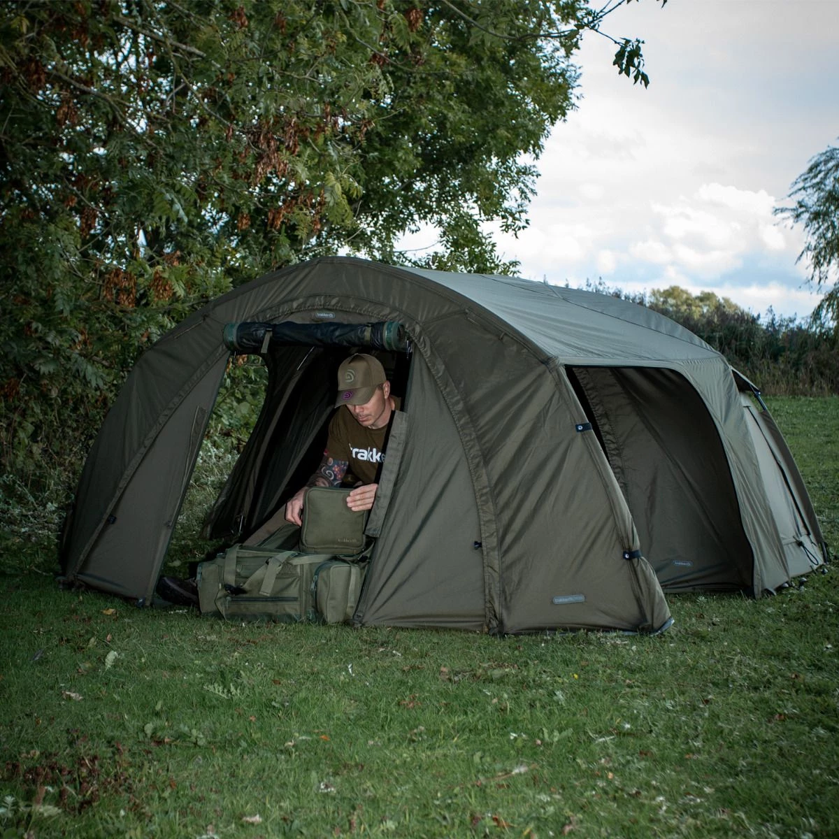 Best deal 𧨠Trakker Tempest 100 Brolly Aquatexx EV 1.0 Social Cap Bivvy Accessories π₯ 4 Best deal 𧨠Trakker Tempest 100 Brolly Aquatexx EV 1.0 Social Cap Bivvy Accessories π₯ - Image 4